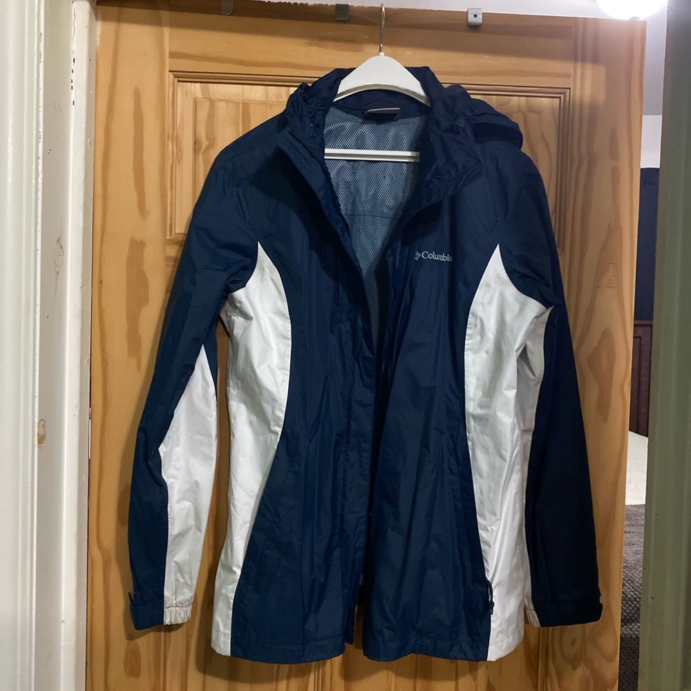 Columbia Navy and White Jacket